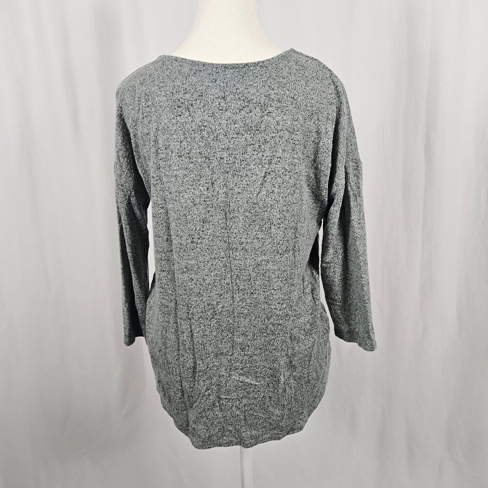 Green Envelope - Size: S - Cozy Knit Top with Tie Front photo 3