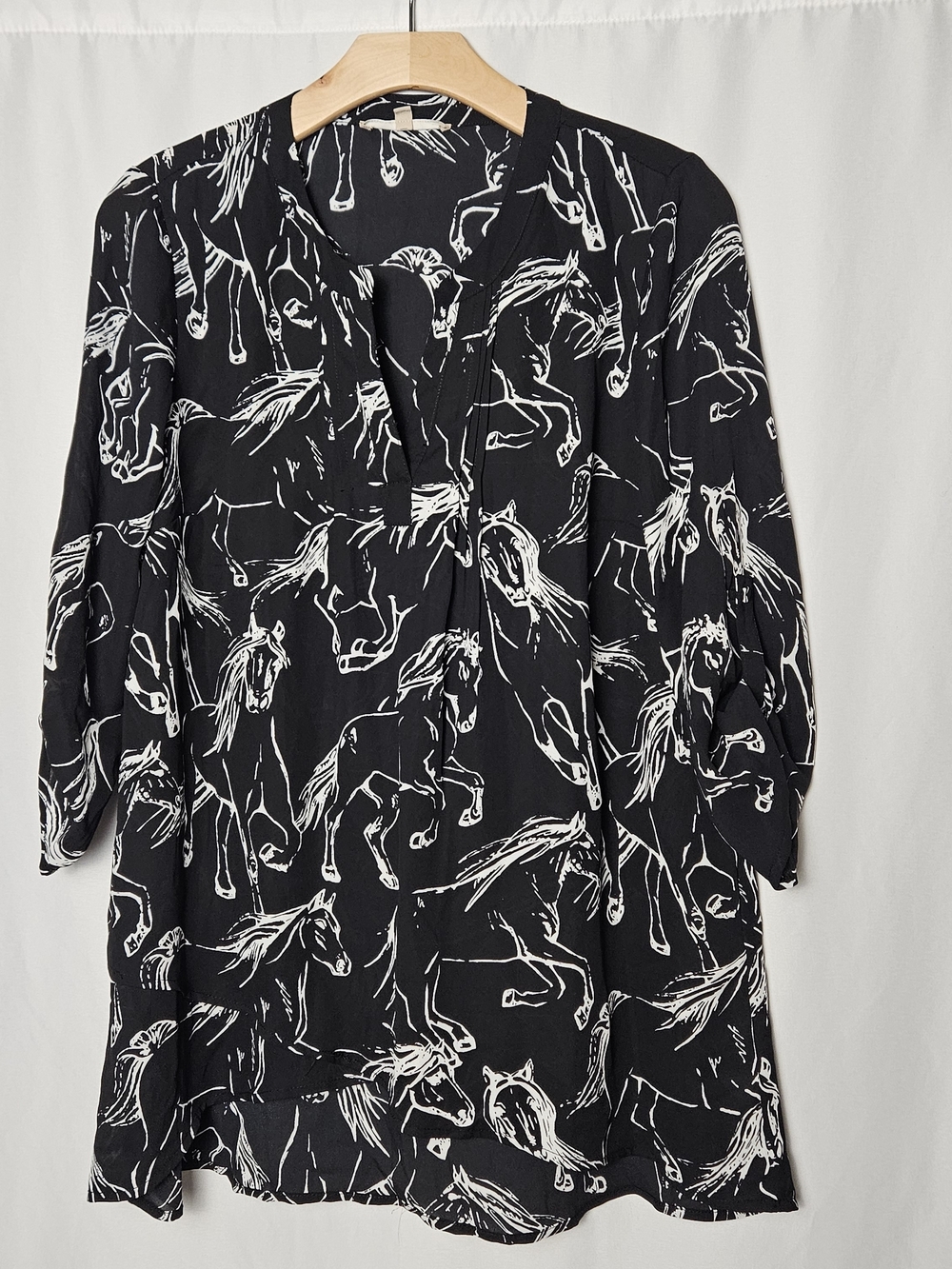 Black Horse Print V-Neck Blouse