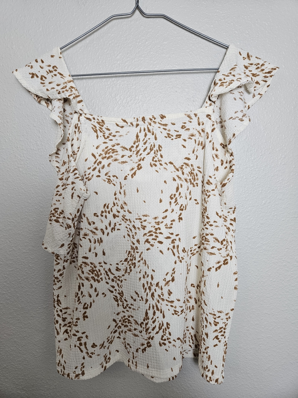 Nine West Cream Top with Brown Abstract Print photo 3