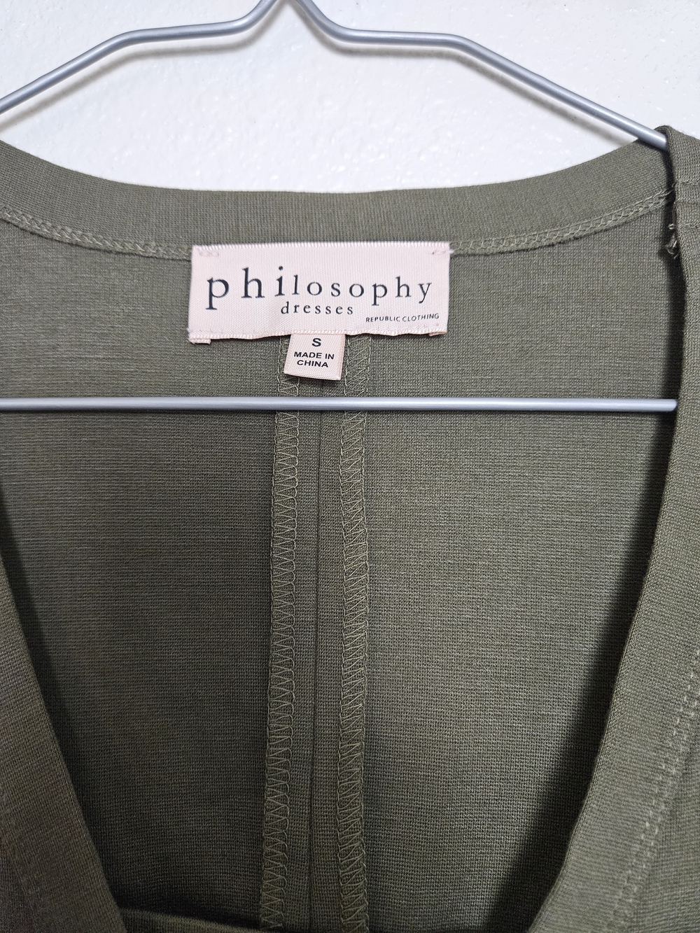 Philosophy Olive Lace-Up V-Neck Midi Dress Size Small photo 2