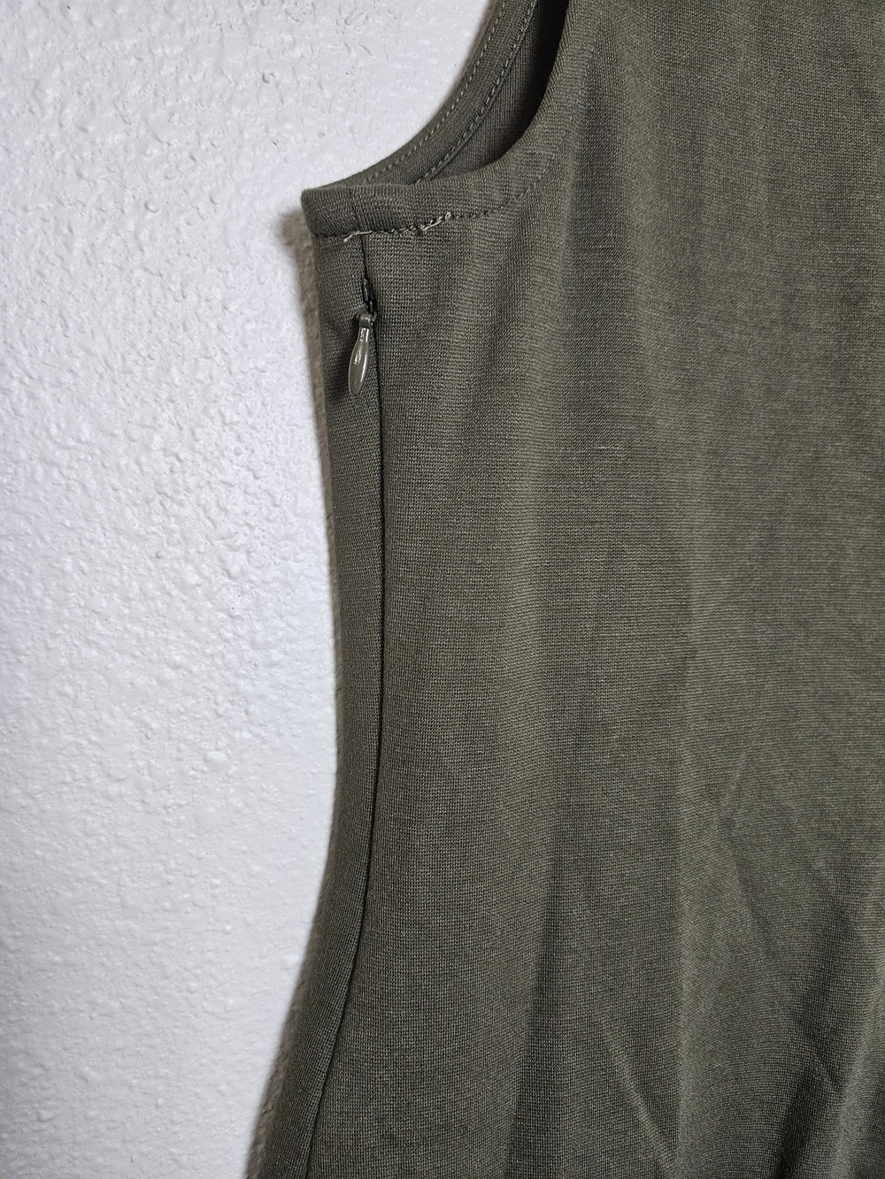 Philosophy Olive Lace-Up V-Neck Midi Dress Size Small photo 4