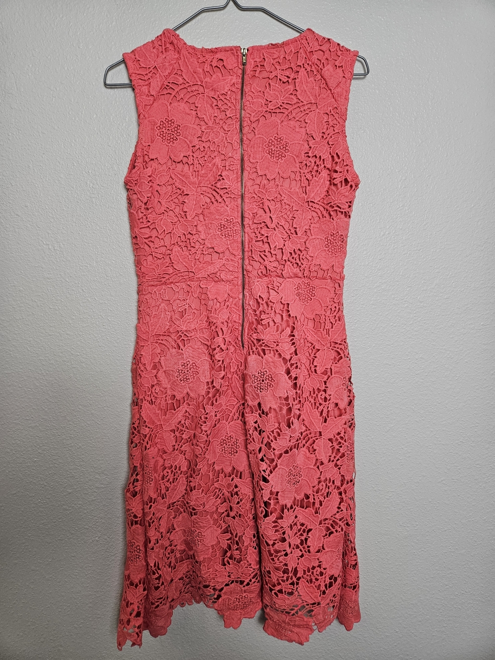 Coral Lace Midi Sheath Dress Size Medium photo 3