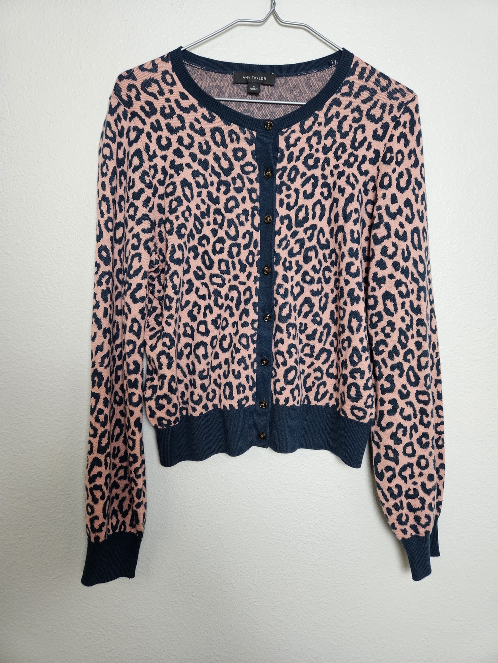 Ann Taylor Pink and Navy Leopard-Print Cardigan Size Medium
