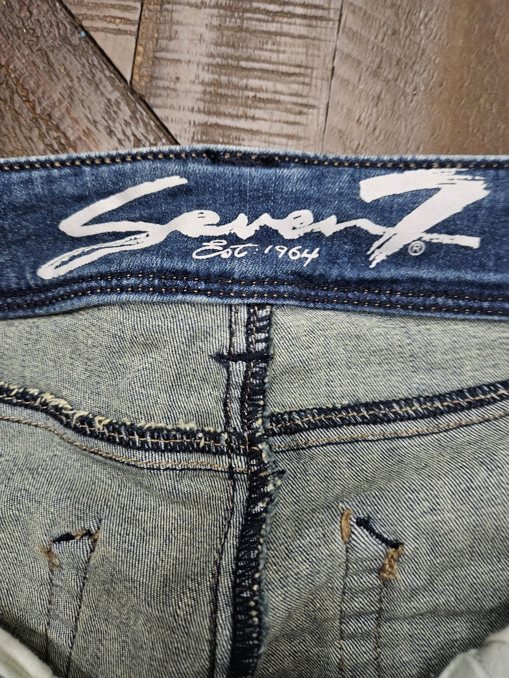 Seven7 Women’s Distressed Skinny Jeans - Dark Blue Wash Size 4 photo 3