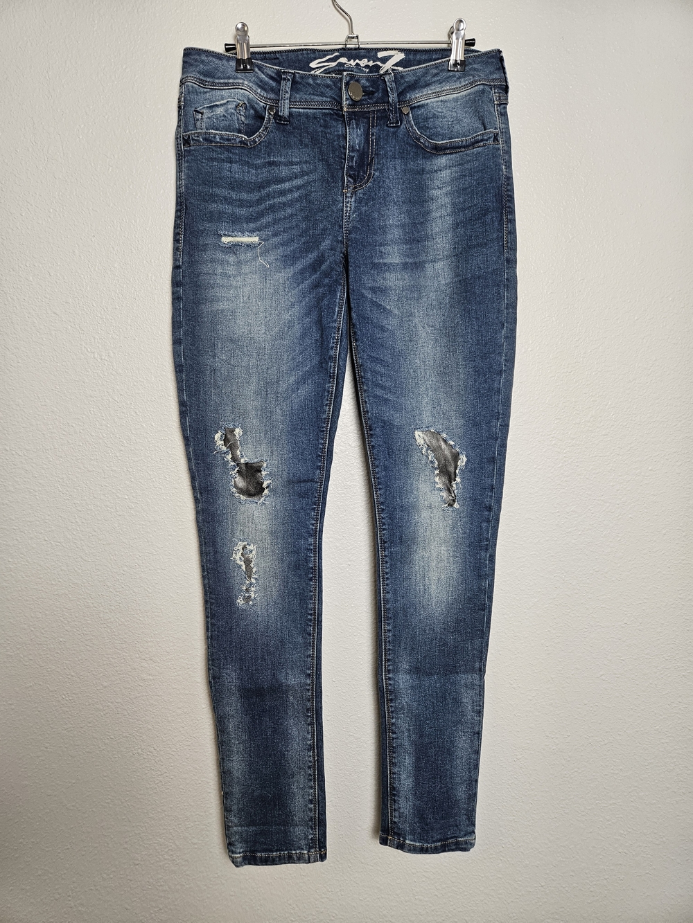 Seven7 Women’s Distressed Skinny Jeans - Dark Blue Wash Size 4