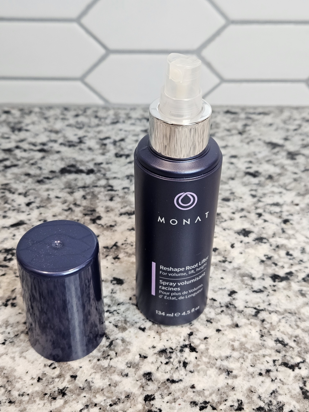 MONAT Reshape Root Lifter Spray - Purple photo 3