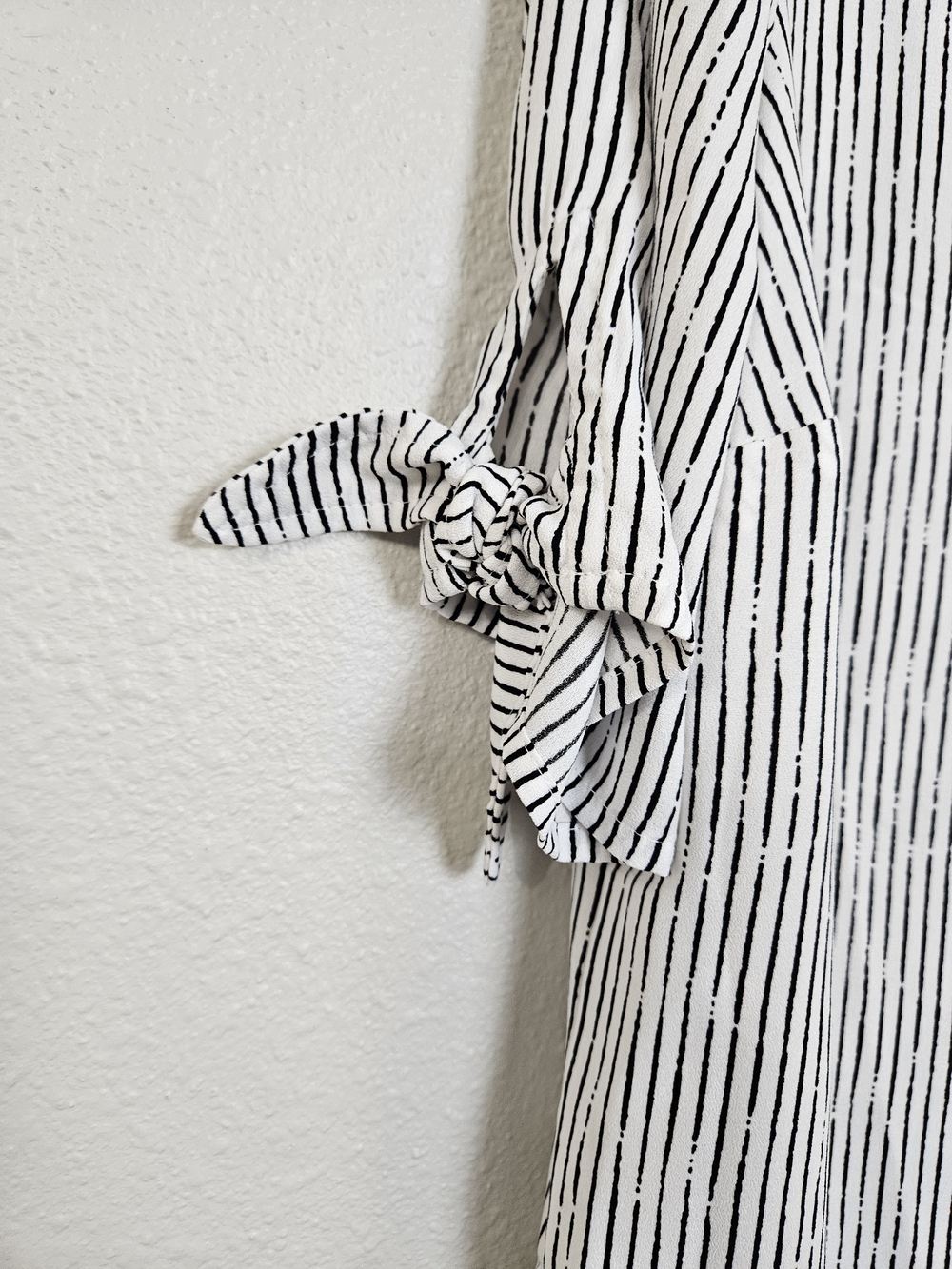 Apt. 9 White and Black Striped Button-Down Top photo 4