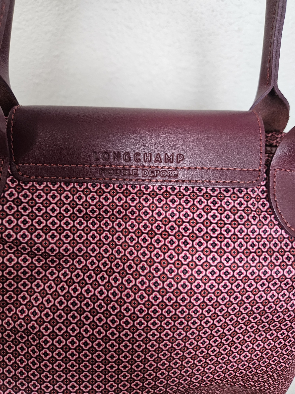 Longchamp Le Pliage Patterned Tote Bag in Burgundy photo 4