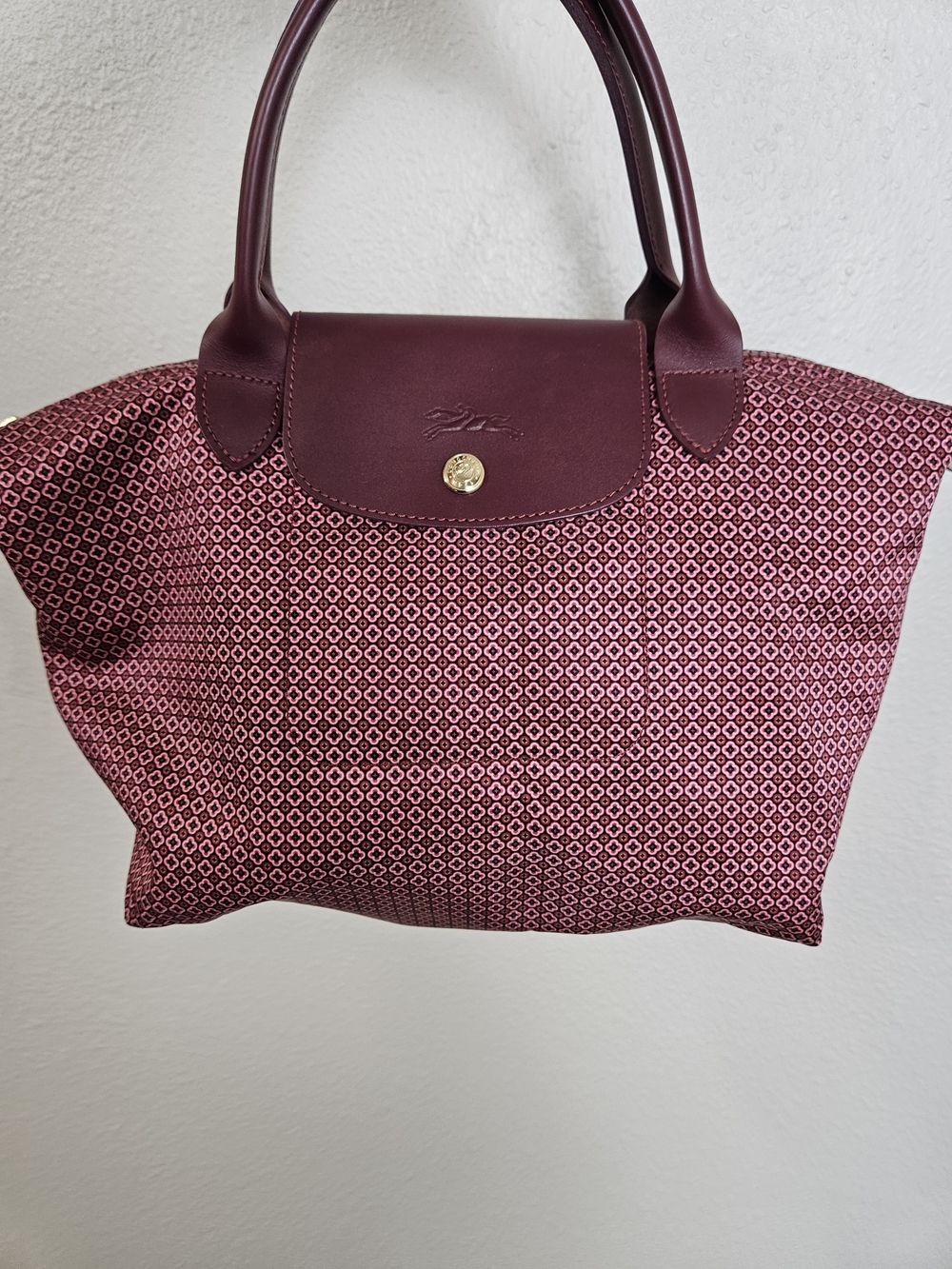 Longchamp Le Pliage Patterned Tote Bag in Burgundy photo 5