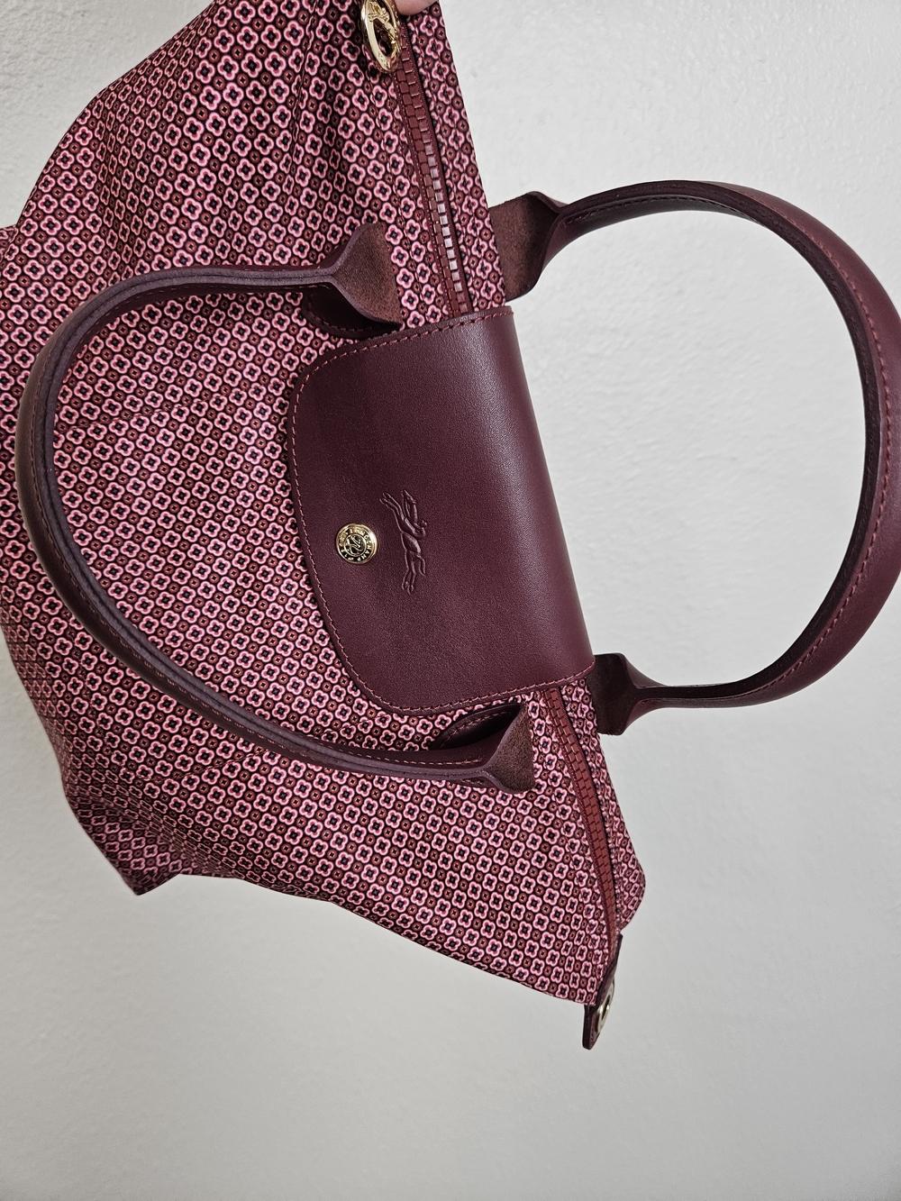 Longchamp Le Pliage Patterned Tote Bag in Burgundy photo 7
