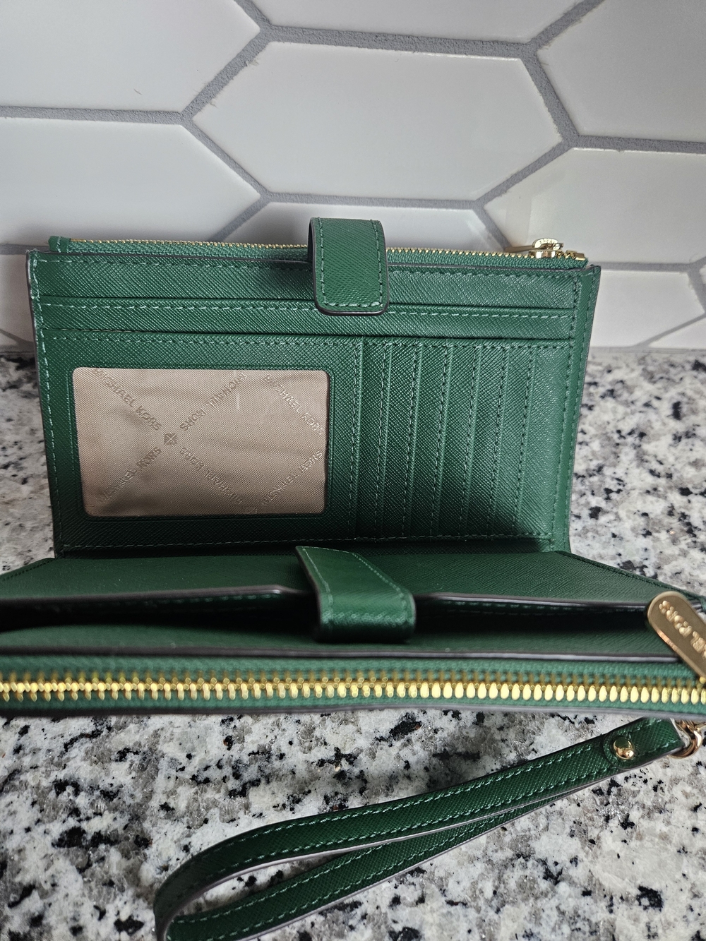 Michael Kors Green Wristlet Wallet photo 3