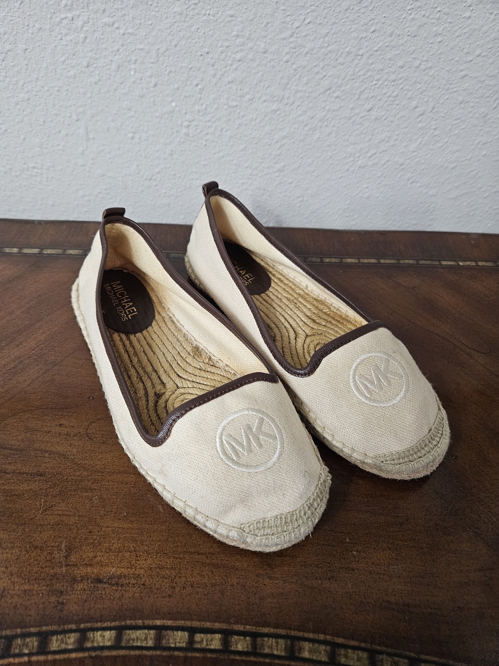 Michael Kors Cream Canvas Espadrille Flats with Brown Trim photo 2