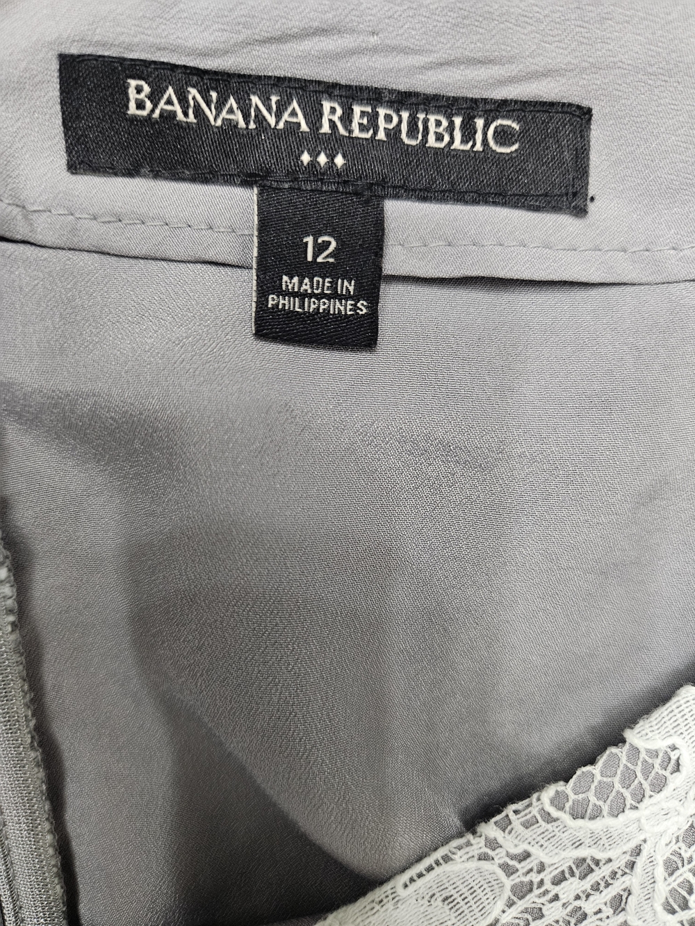 Banana Republic White Lace Pencil Skirt photo 4