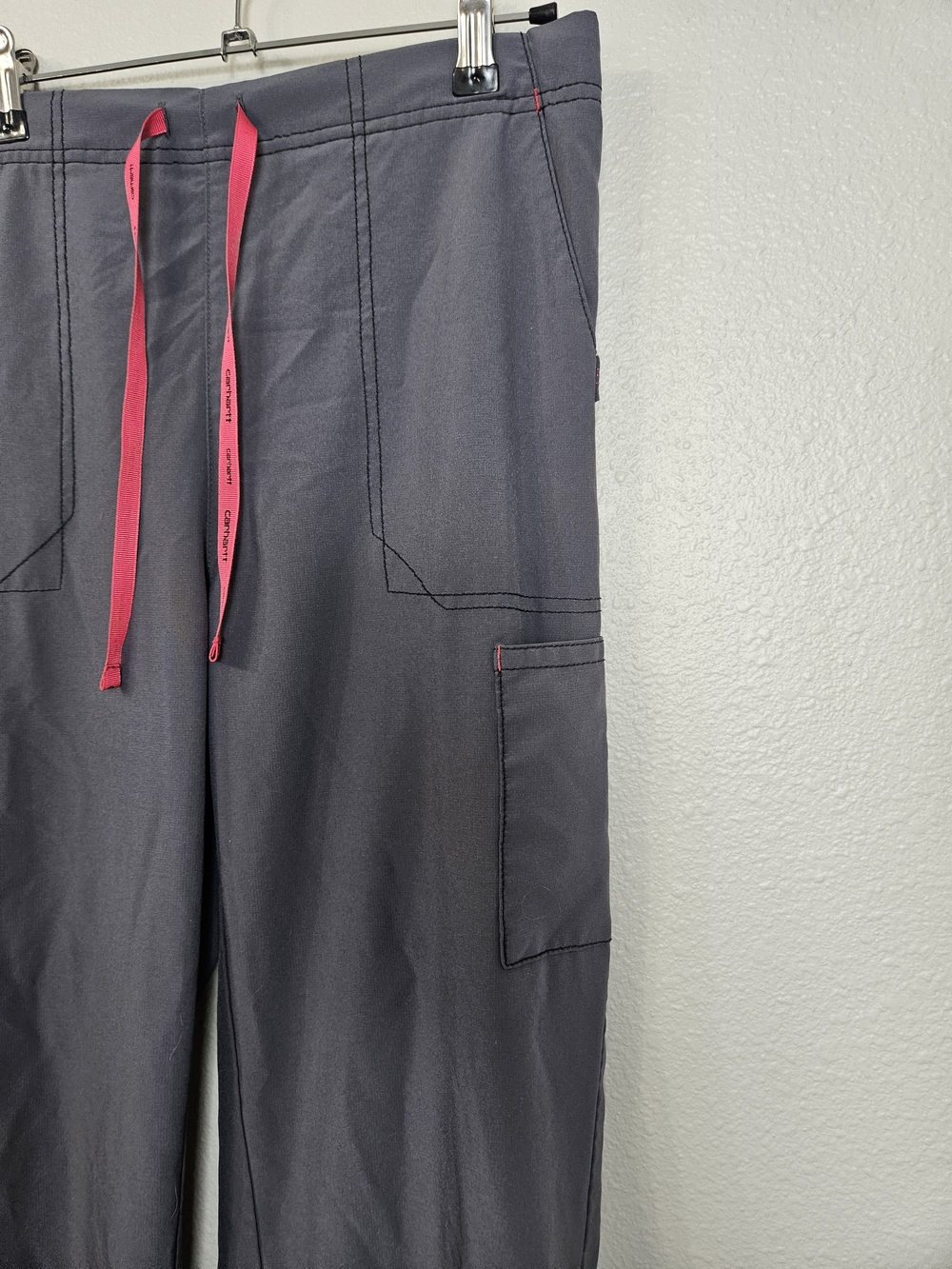 Carhartt Gray Pants with Pink Drawstring Size Medium photo 3