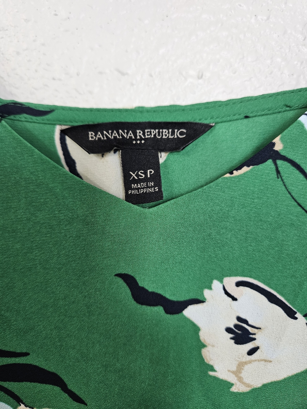 Banana Republic Green Floral Spaghetti Strap Cami photo 2