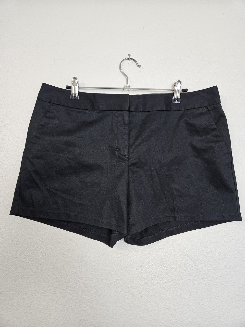 Express Black High-Waist Tailored Women's Shorts