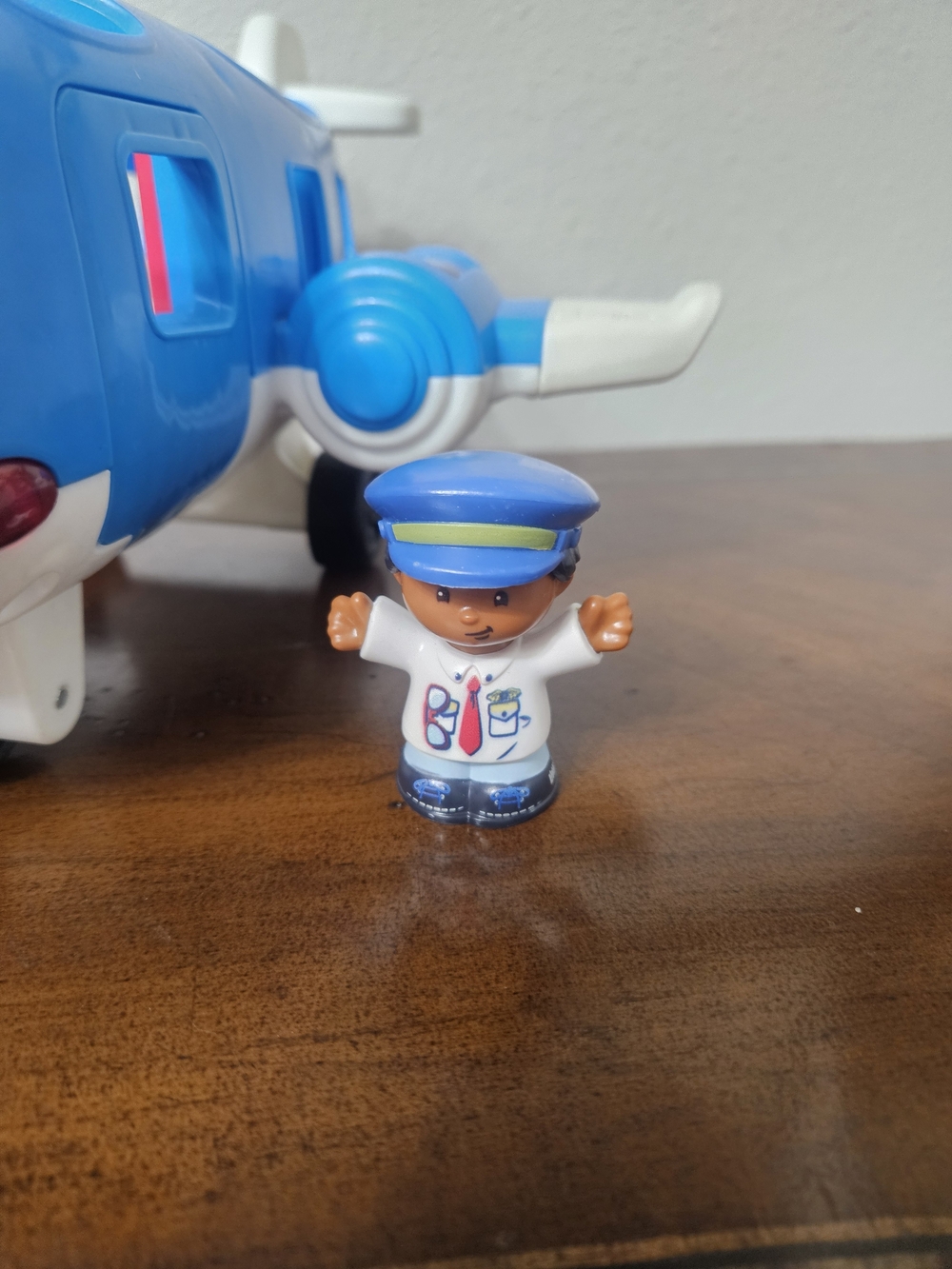Fisher-Price Blue Kids Toy Airplane with Pilot Figure photo 3