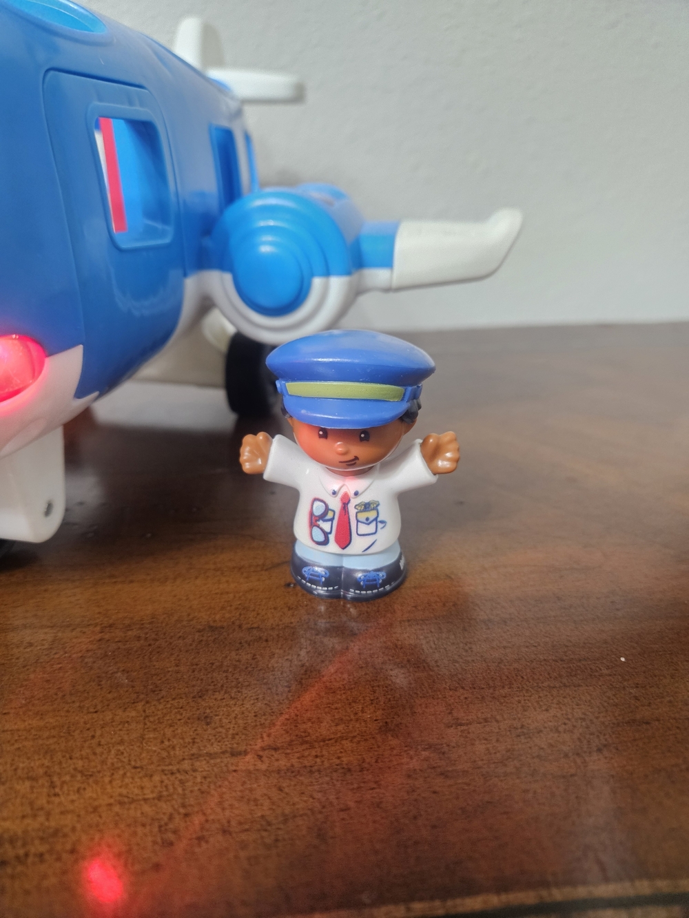 Fisher-Price Blue Kids Toy Airplane with Pilot Figure photo 4