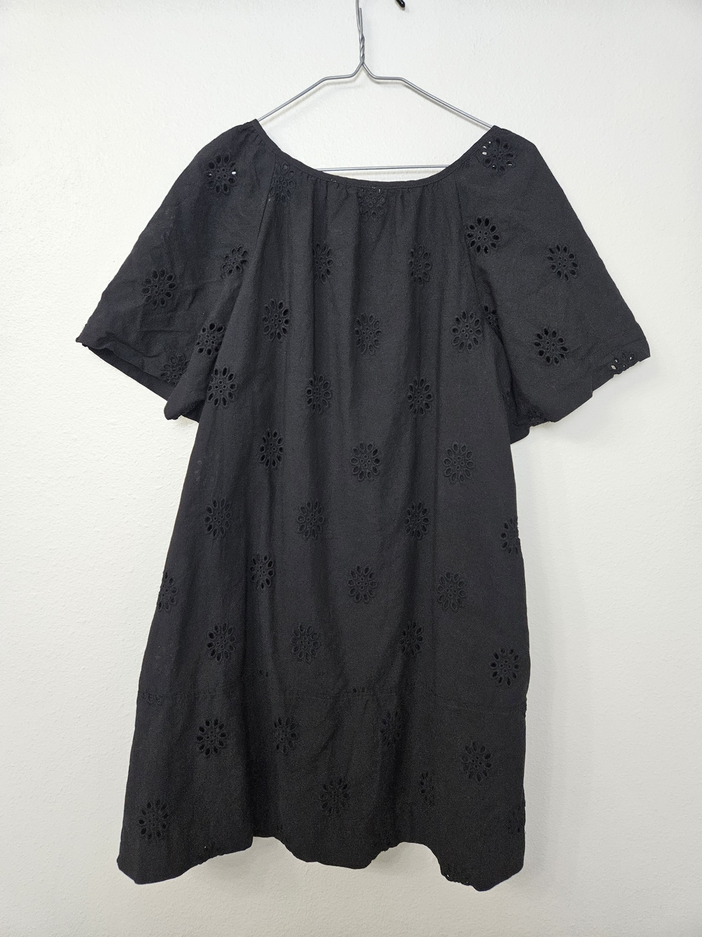 Black Eyelet Scoop-Neck Midi Dress photo 5