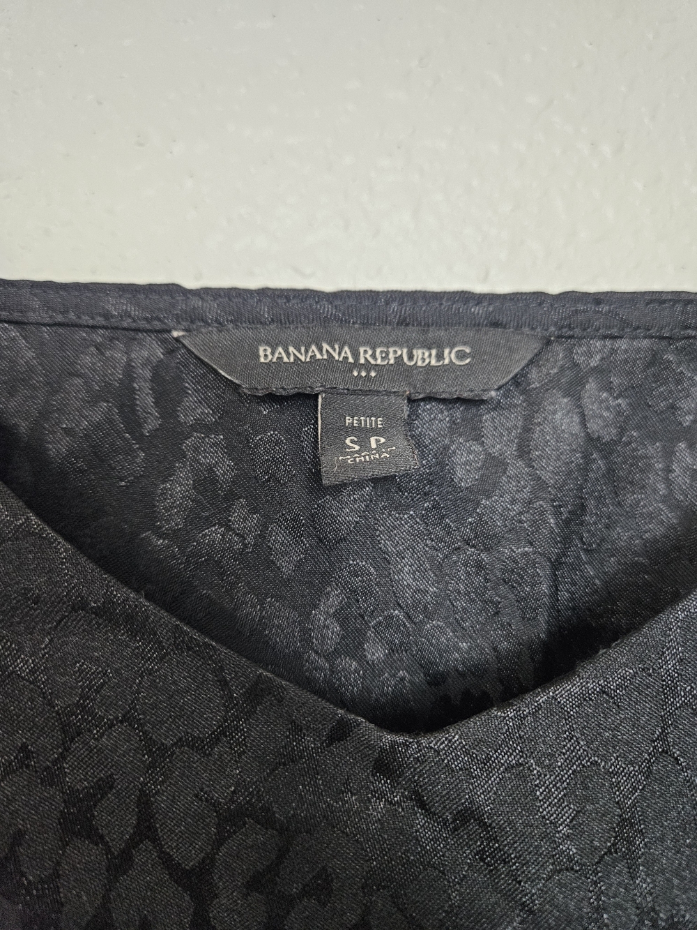 Banana Republic Black Leopard Jacquard Cami photo 2