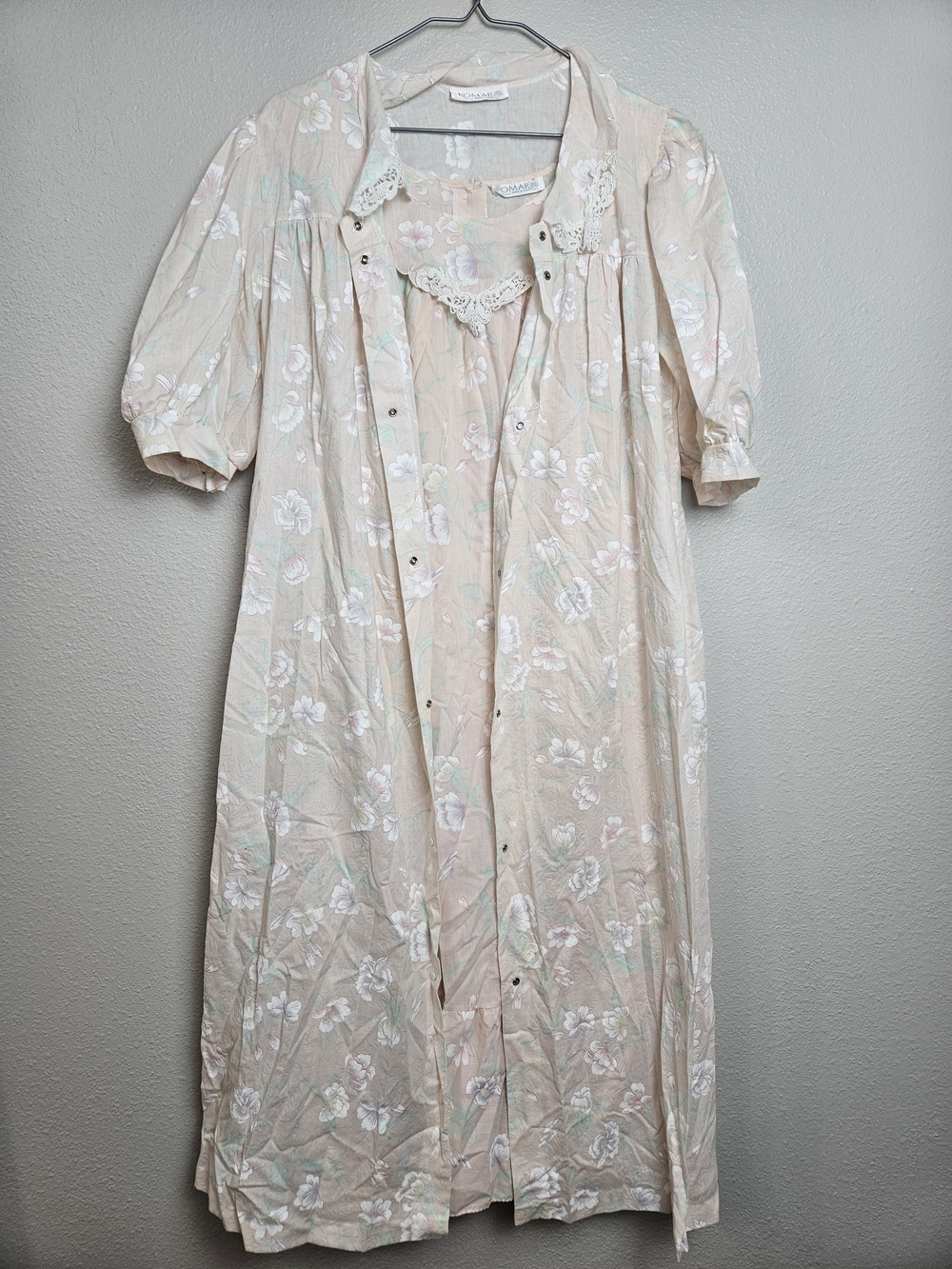 Vintage Cottagecore Komar Floral Housecoat Robe and Nightgown