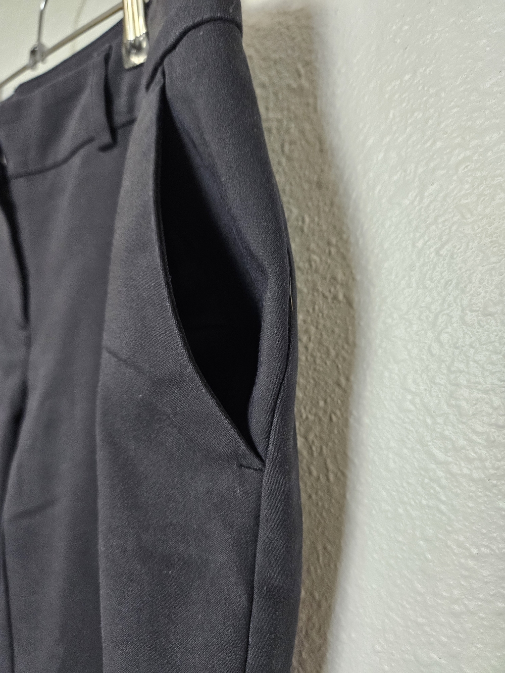 Apt. 9 Torie Black Straight Leg Dress Pants Size 6 Stretch Work Office Slacks photo 3