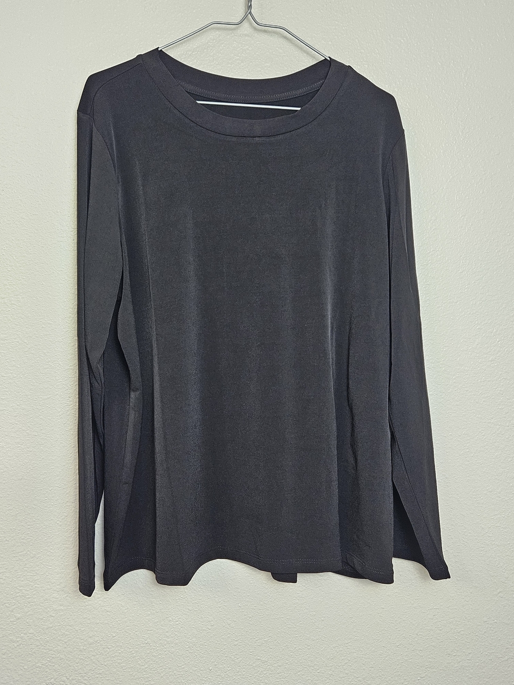 Susan Graver Modern Essentials Long-Sleeve Tee - Black Crew Neck XL