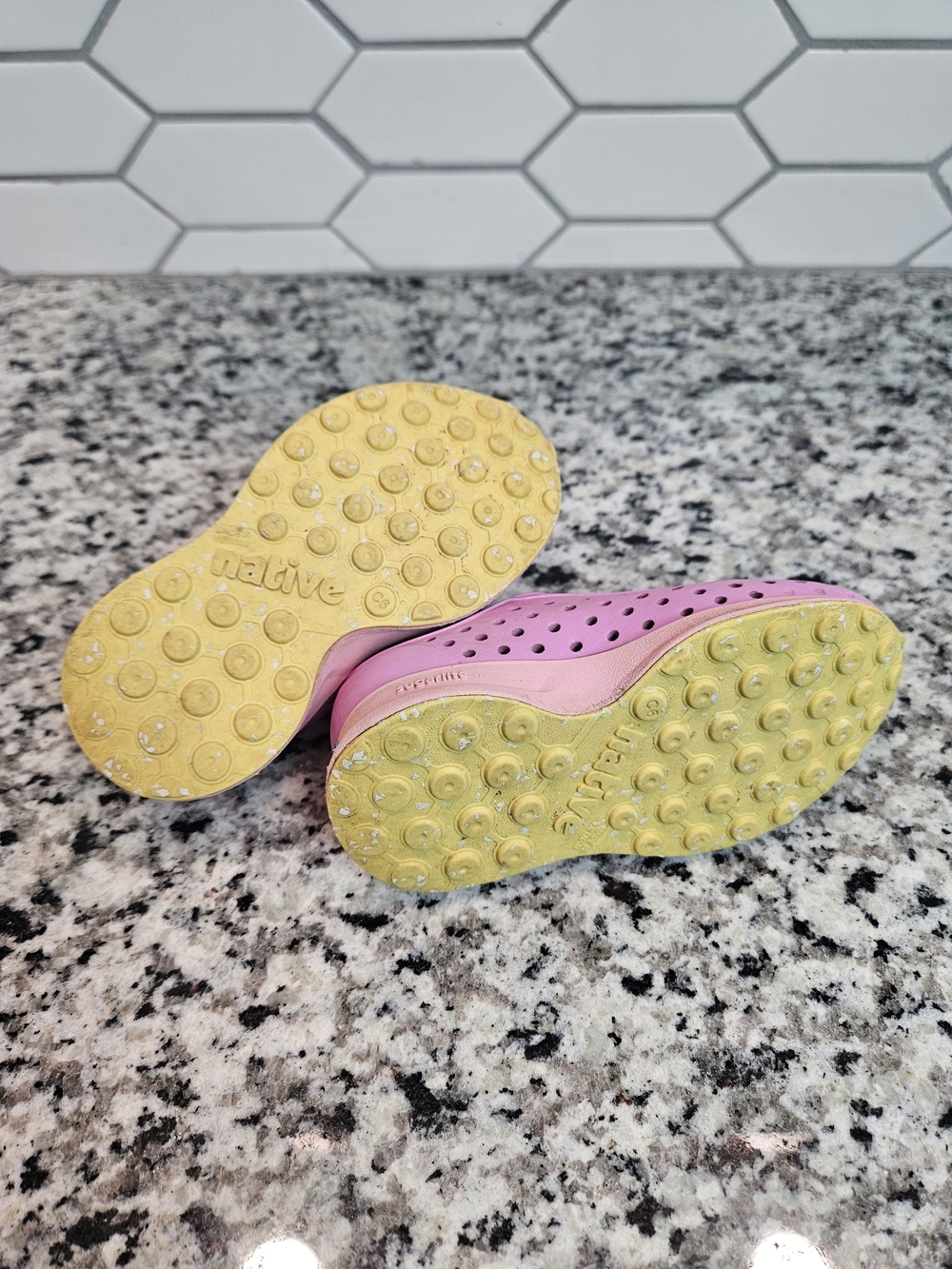 Native Shoes Kids Pink Slip-On Water Shoes c6 photo 5