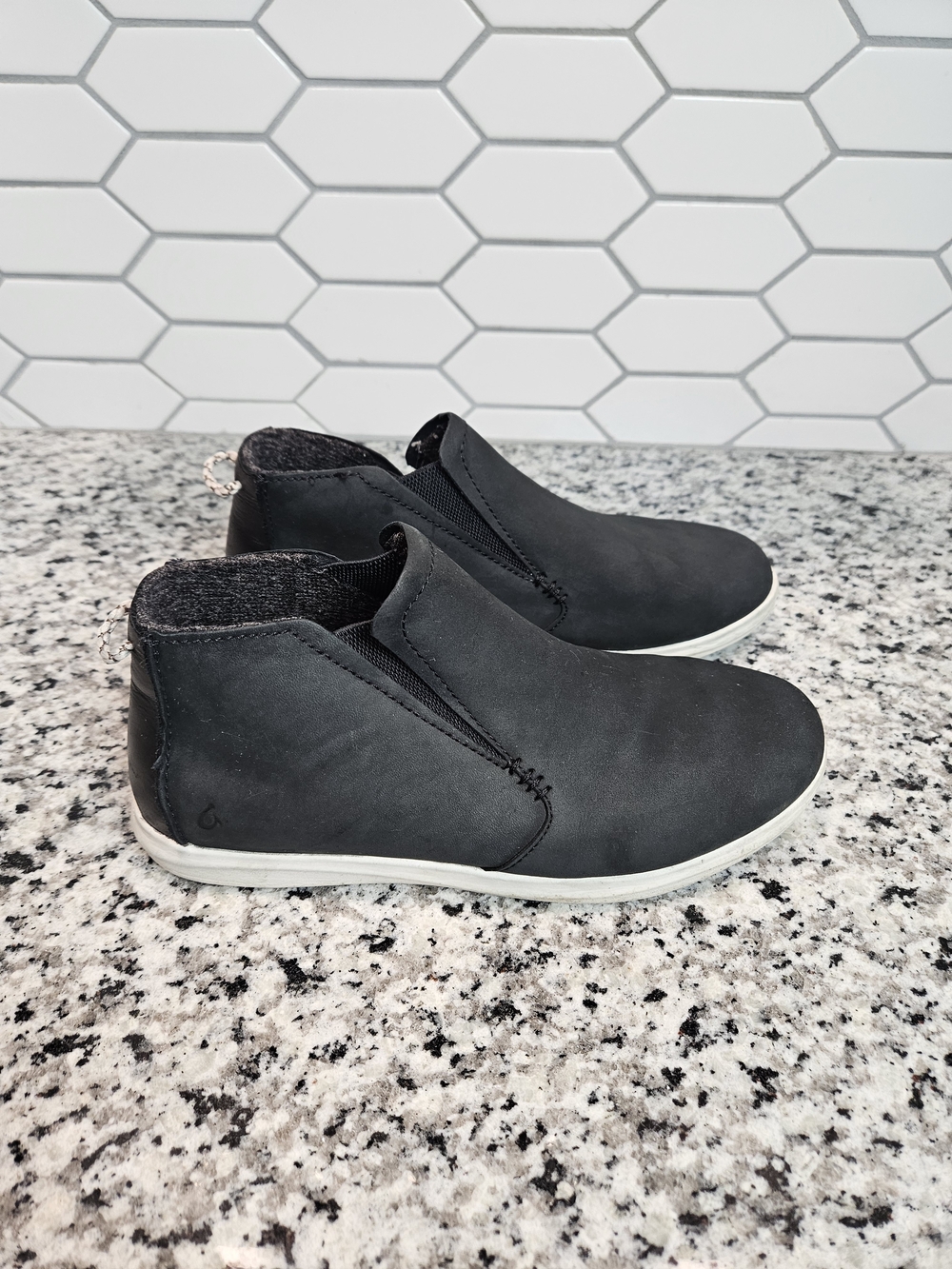 Aetrex Black Chelsea-Style Slip-On Ankle Booties Size 8.5 Orthotic Comfy photo 2